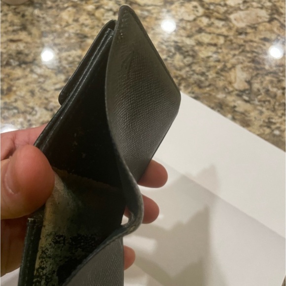 Louis Vuitton Green Leather Mens Wallet - Picture 11 of 12